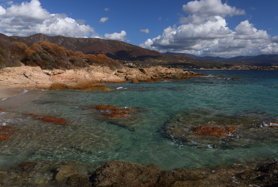 Fotografie: 
Něco z Korsiky I
